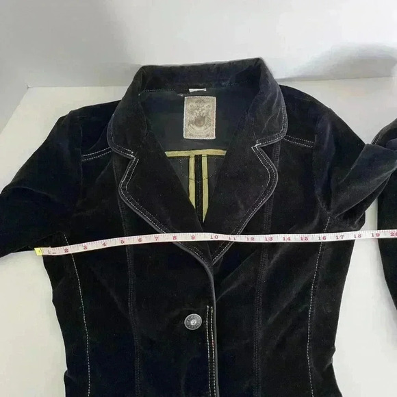 Guess Black Velvet Jacket - Picture 15 of 16